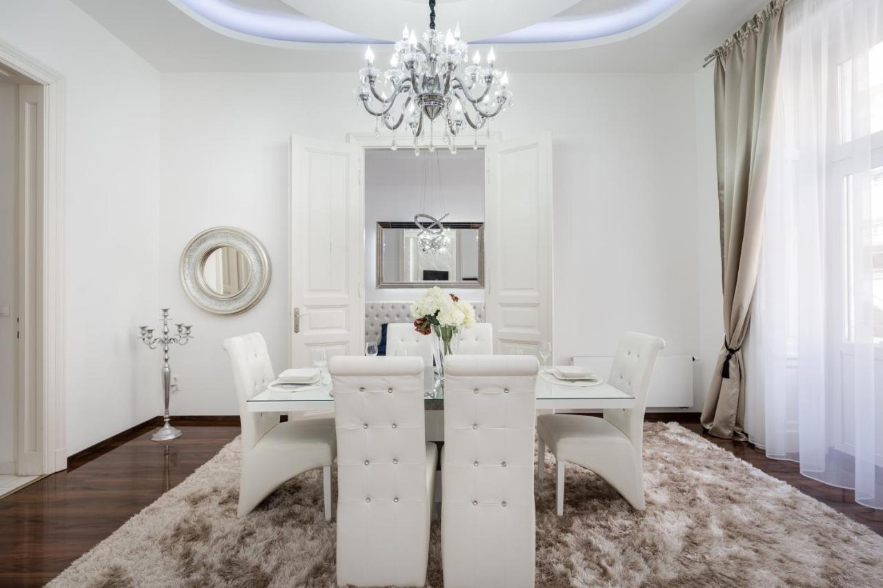 Opera Balkony Luxury Apartment With Free Parking Budapest Extérieur photo