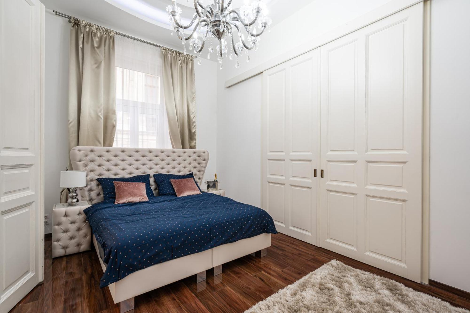 Opera Balkony Luxury Apartment With Free Parking Budapest Extérieur photo