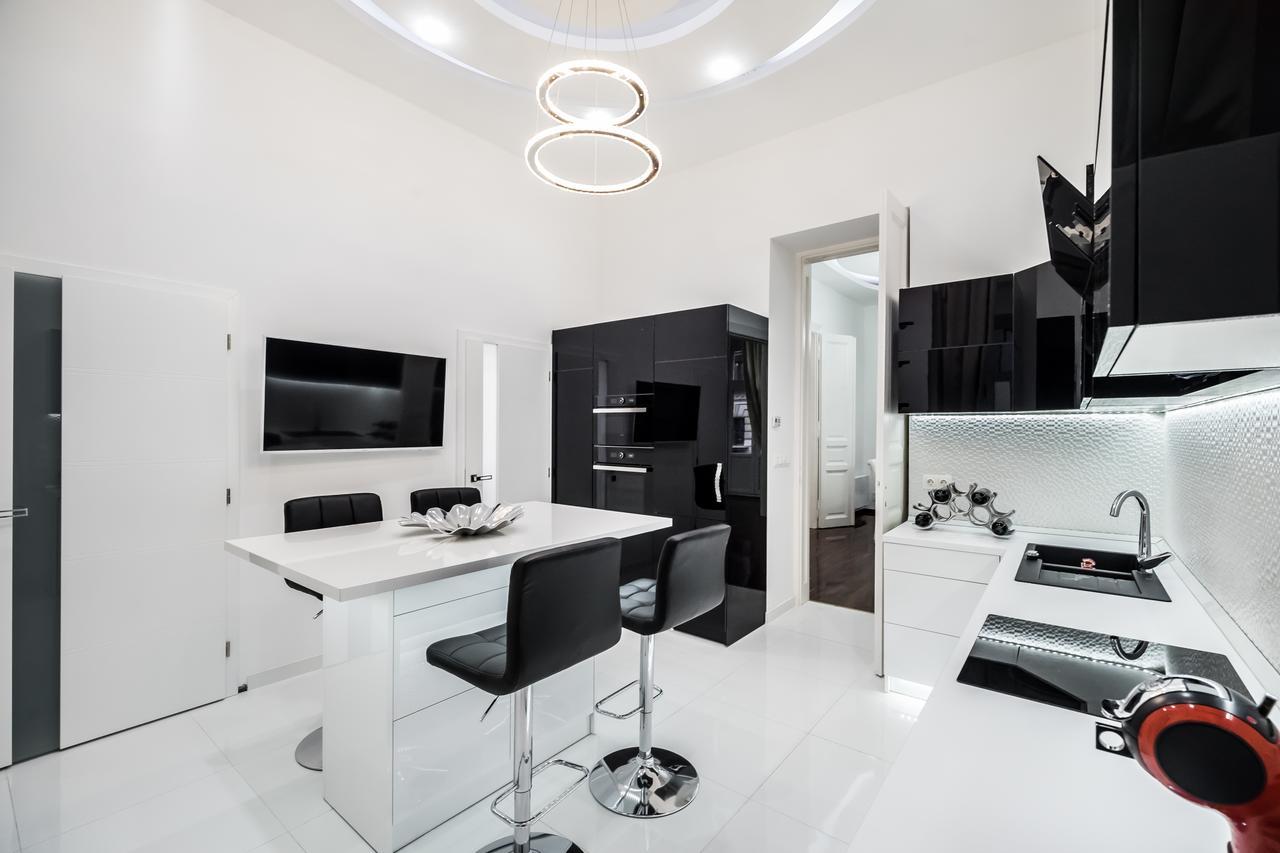 Opera Balkony Luxury Apartment With Free Parking Budapest Extérieur photo